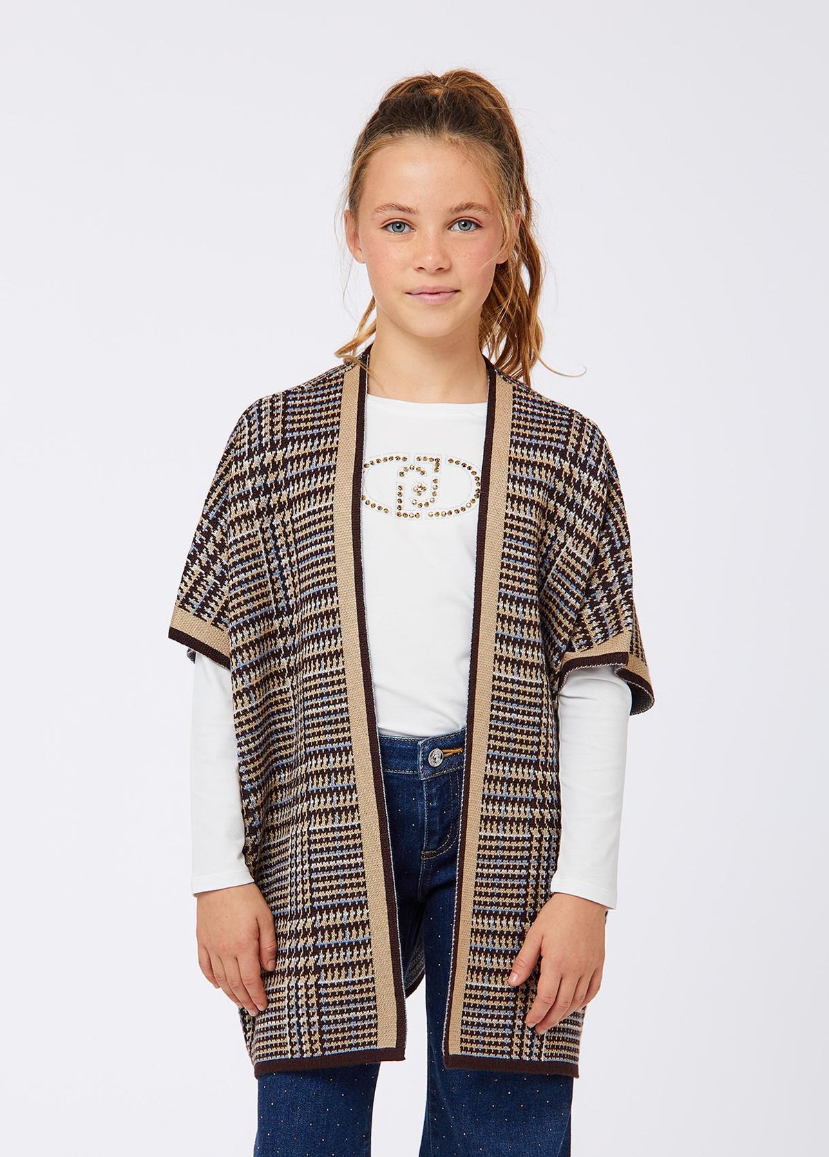 liujo- poncho girl