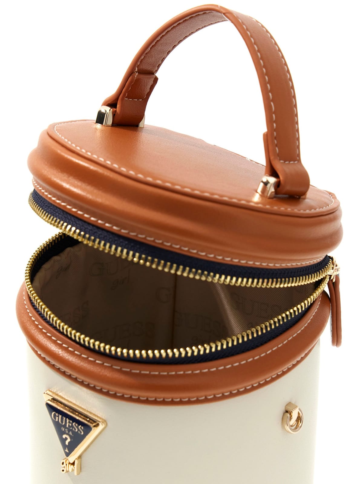 guess-bag girl